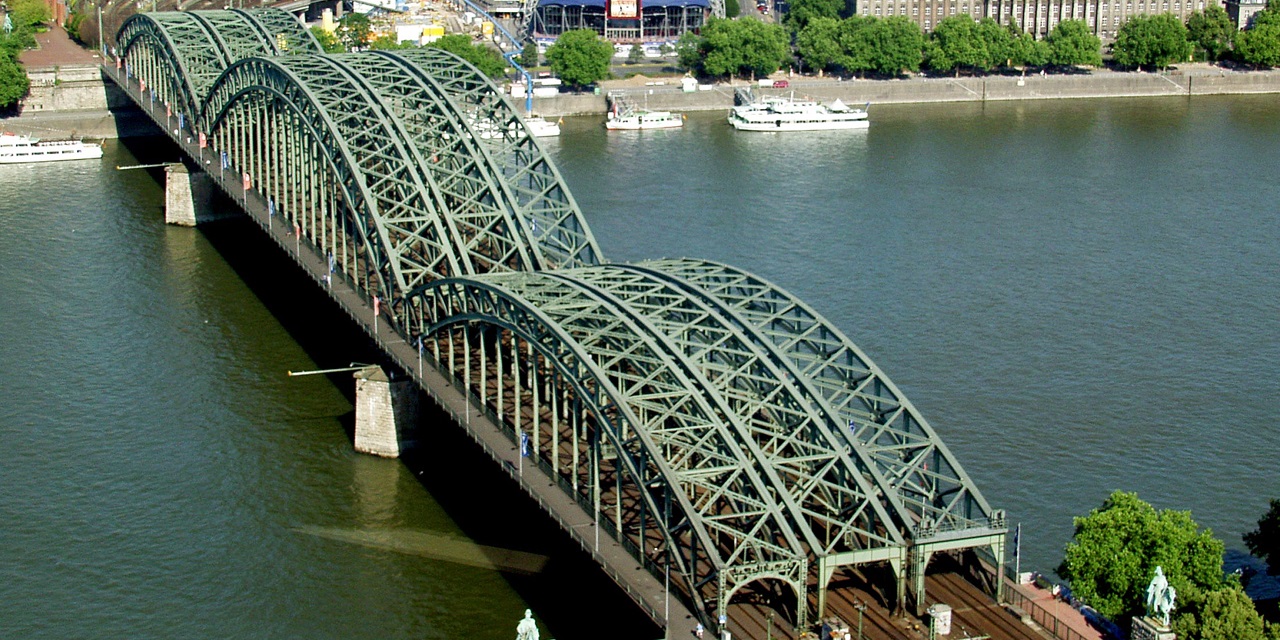 „Kein Roman ey“: Die Hohenzollernbrücke in Köln